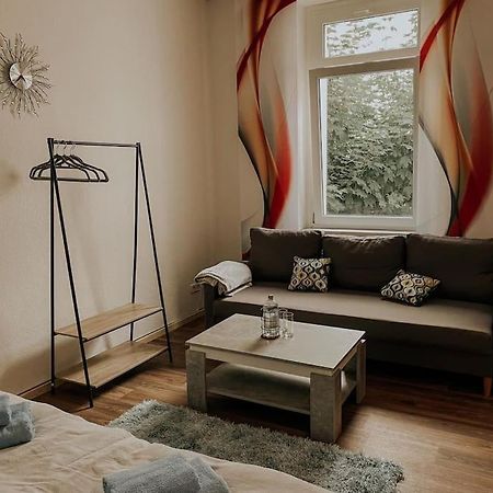 Unser Sonniges Apartment Mit Wlan, Netflix, Xbox Magdeburg Dış mekan fotoğraf
